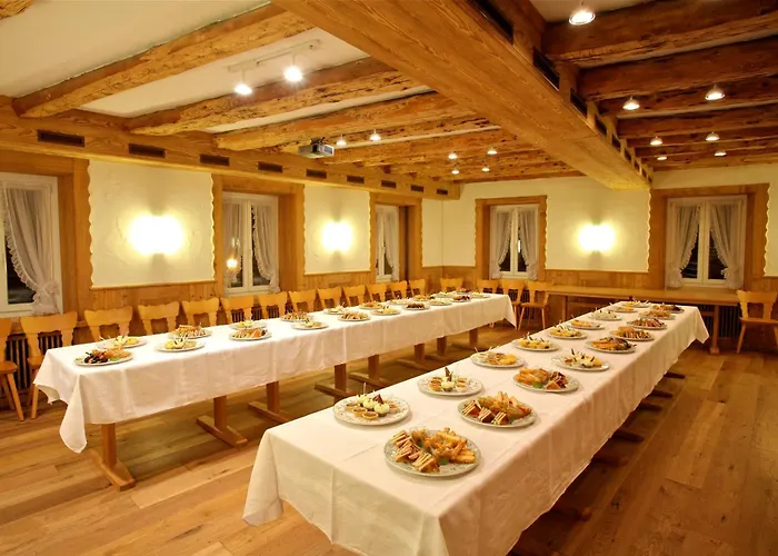 אורחן Du Cerf Le Sépey